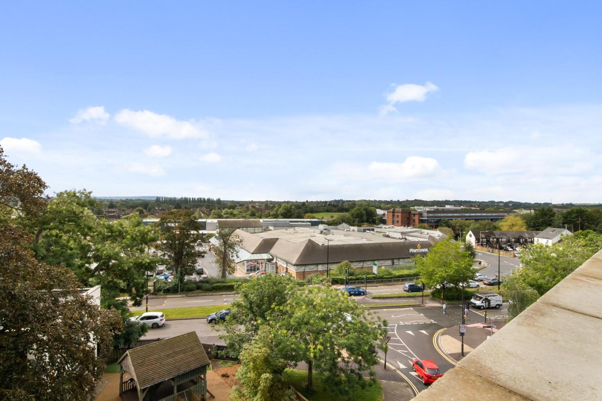 Livestay-Modern Apartments Building In Aylesbury Aylesbury  Exterior foto